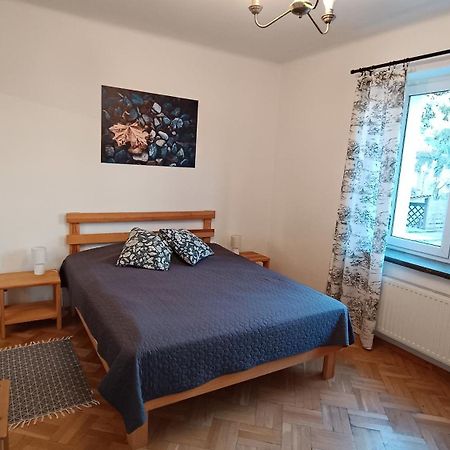 Willa Stary Dom Warszawa Eksteriør billede